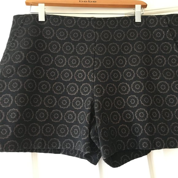 Trina Turk Pants - Trina Turk  Black Dress Shorts w/metallic Design